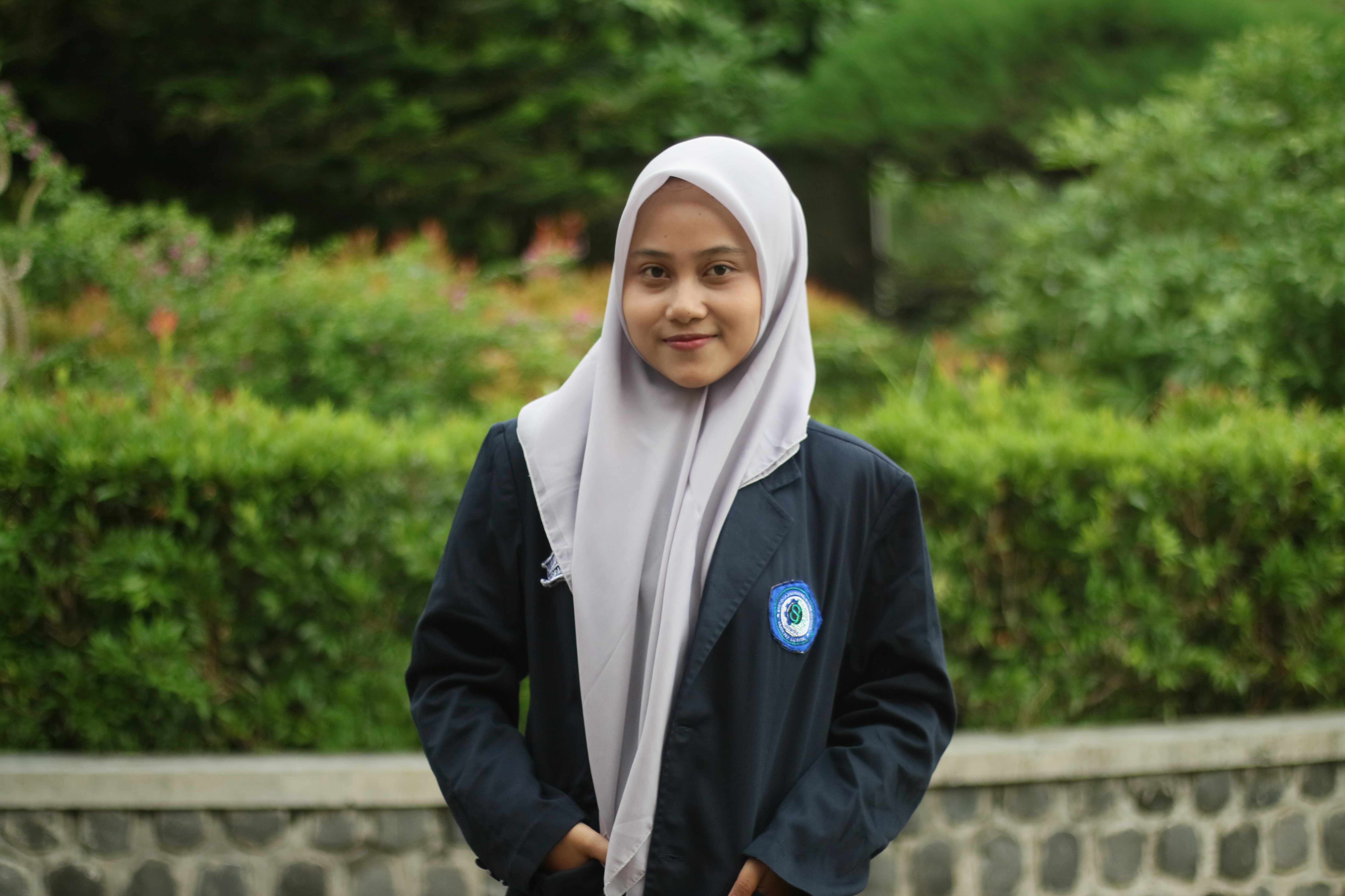 Anggota Divisi Riset & Teknologi